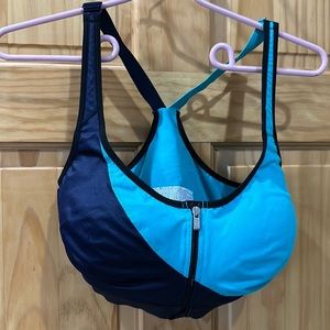 Victoria’s Secret Knockout Front Close Sport Bra 36DDD